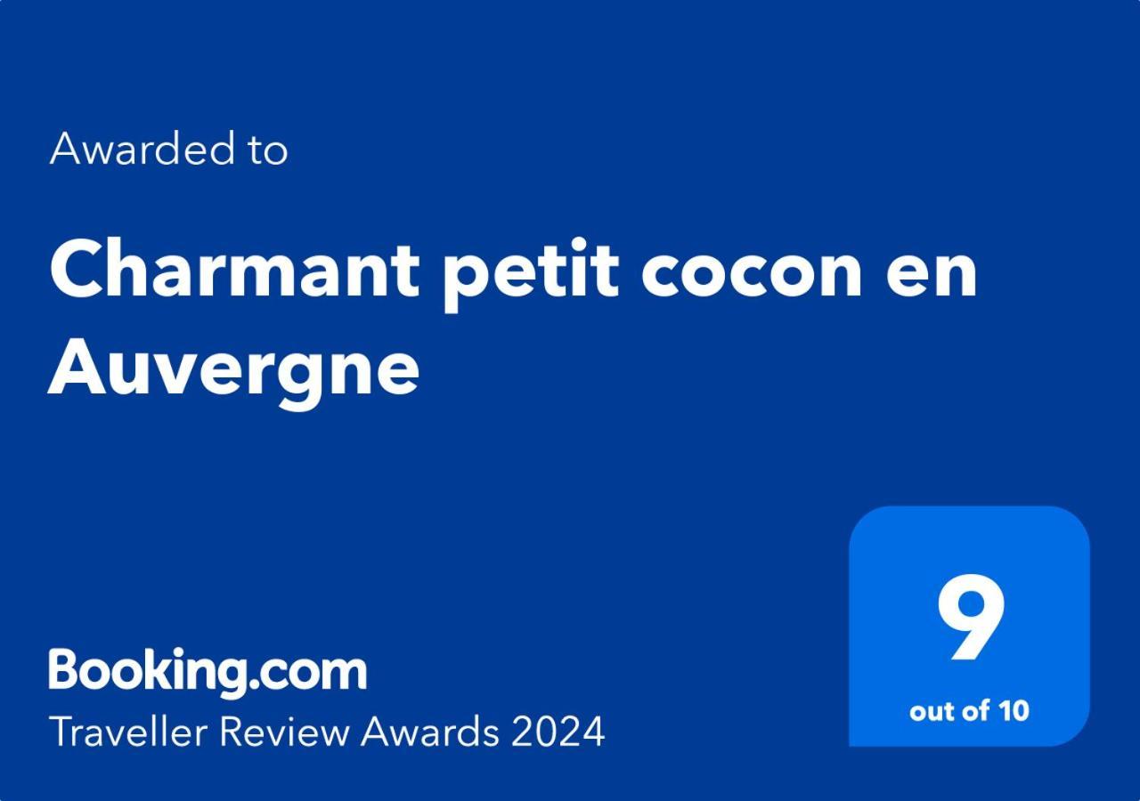 Charmant Petit Cocon En Auvergne Combronde Екстер'єр фото